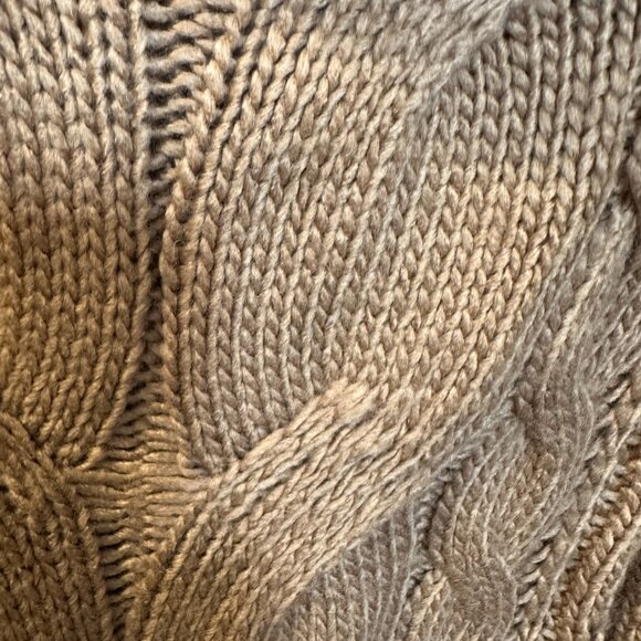 Fantastic Fawn Beige Knit Oversized Sweater w/ 3/4 Sleeves-Medium - Picture 4 of 5